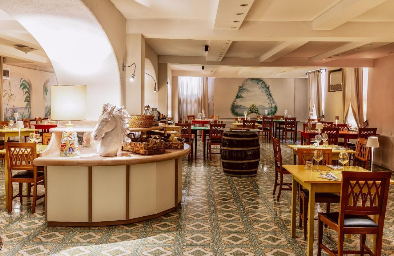 Hotel Terme Oriente - Beach & Spa Ischia Esterno foto